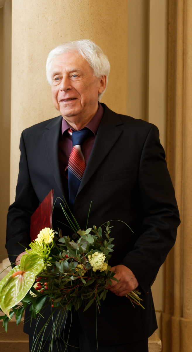 Osobnosť medzinárodnej spolupráce – prof. RNDr. Otokar Grošek, PhD.