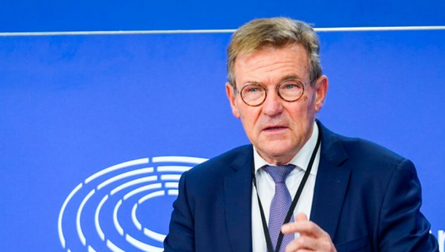 Predseda rozpočtového výboru EP Johan Van Overtveldt. Zdroj: europarl.europa.eu