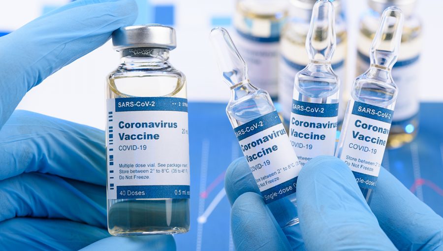 Vakcína proti koronavírusu - viacero dávok a jedna dávka. Zdroj: iStockphoto.com