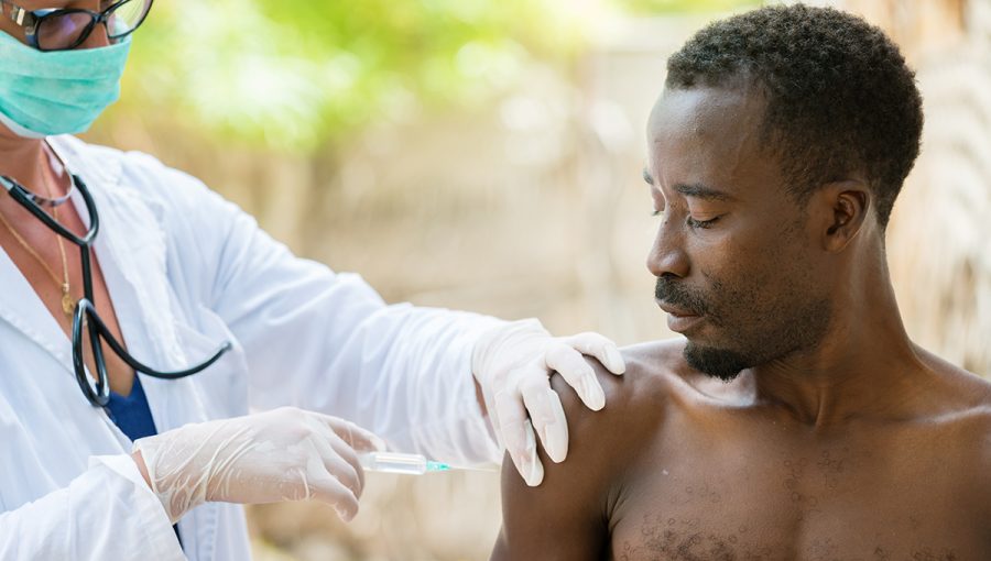 Očkovanie v Afrike. Zdroj: iStockphoto.com