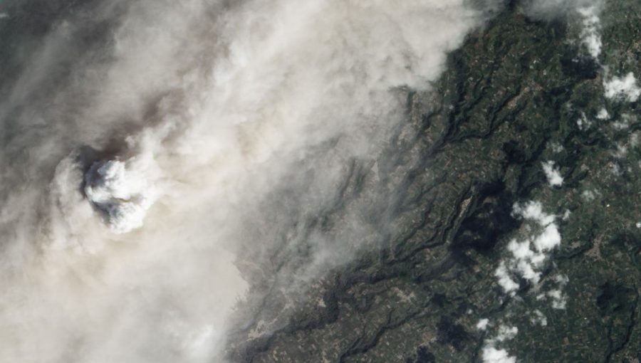 Sopka Sinabung bola dlho nečinná. V rokoch 2010, 2014, 2016, 2018 však došlo k obrovským erupciám.