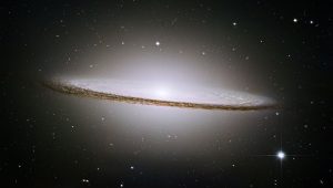 Galaxia a jej prstenec. Zdroj: ESA