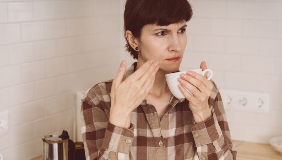 Stratou čuchu a chuti po prekonaní koronavírusu viac trpia ženy. Zdroj: iStockphoto.com