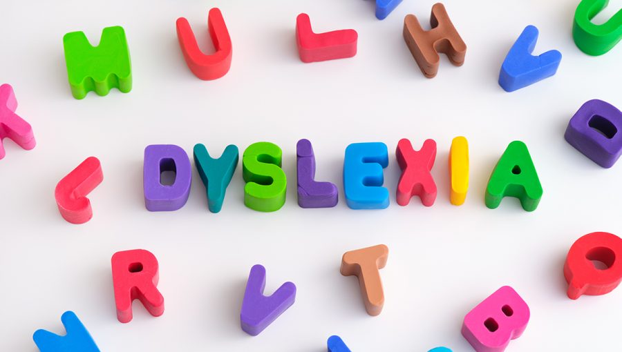Slovo dyslexia poskladané z písmen. Zdroj: iStockphoto.com