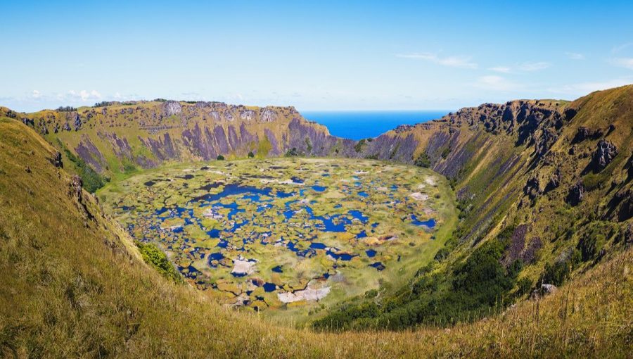 Veľkonočný ostrov leží v juhovýchodnom Tichom oceáne asi 3800 kilometrov od pobrežia jeho najbližšieho suseda – Čile. Zdroj: iStockphoto.com