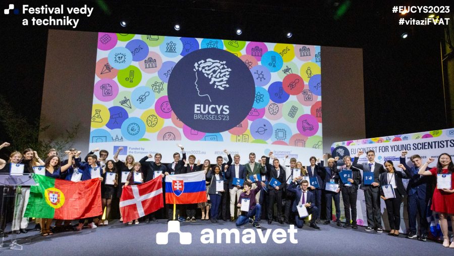 Najvyššie ceny Európskej únie pre mladých vedcov boli vyhlásené počas slávnostného odovzdávania cien EUCYS v Bruseli. Zdroj: FB AMAVET
