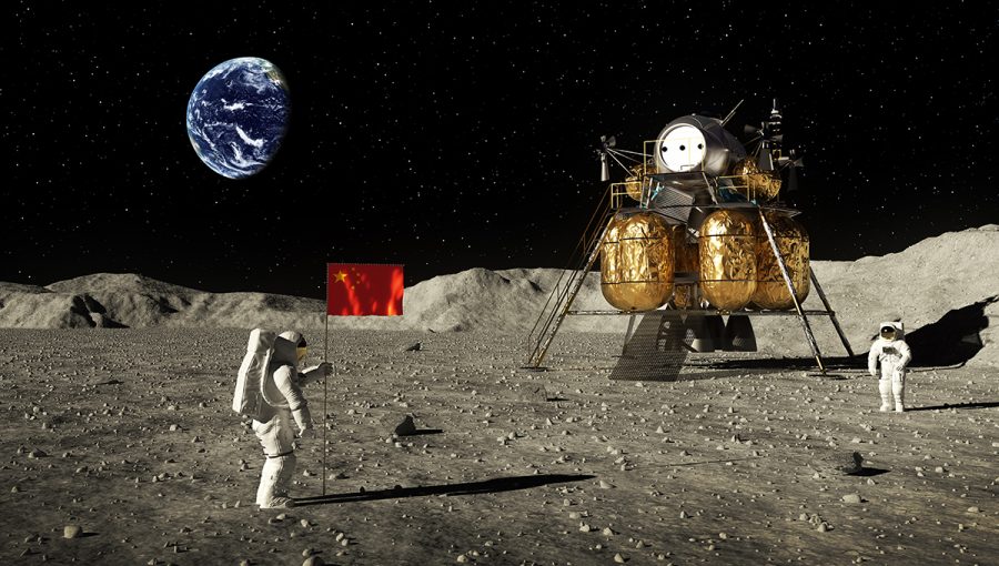 Astronaut pokladá čínsku vlajku na Mesiac. Zdroj: iStockphoto.com