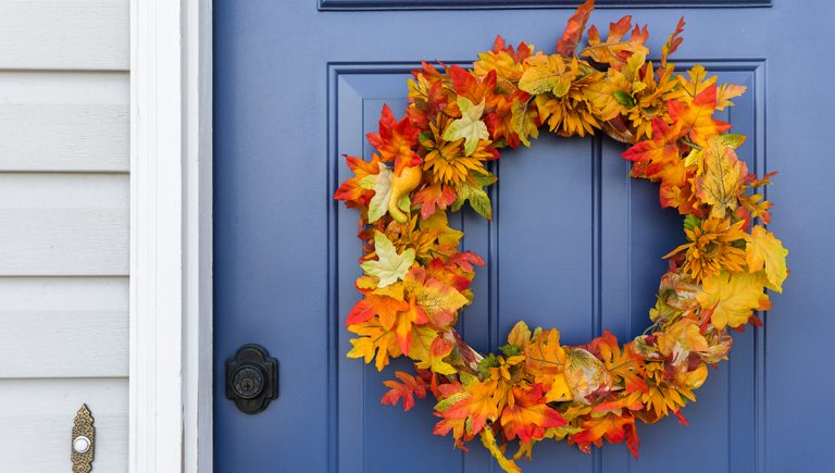 Veniec z jesenných listov. Zdroj: iStockphoto.com