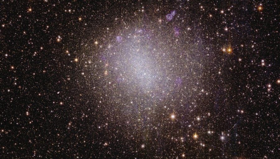 Nepravidelná galaxia NGC 6822. 