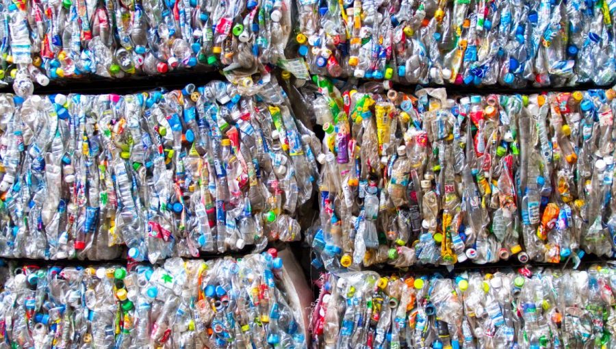 Plastový odpad na recykláciu. Zdroj: iStockphoto.com