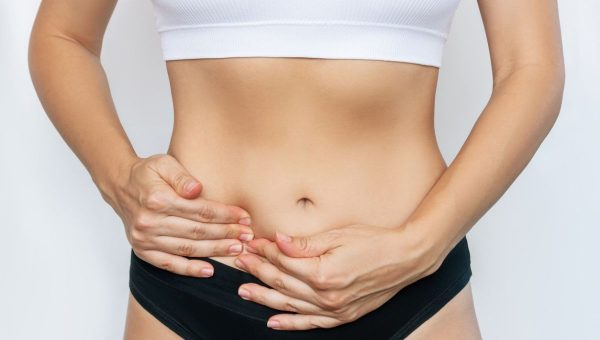Jedným z príznakov endometriózy sú bolesti v podbrušku. Zdroj: iStockphoto.com