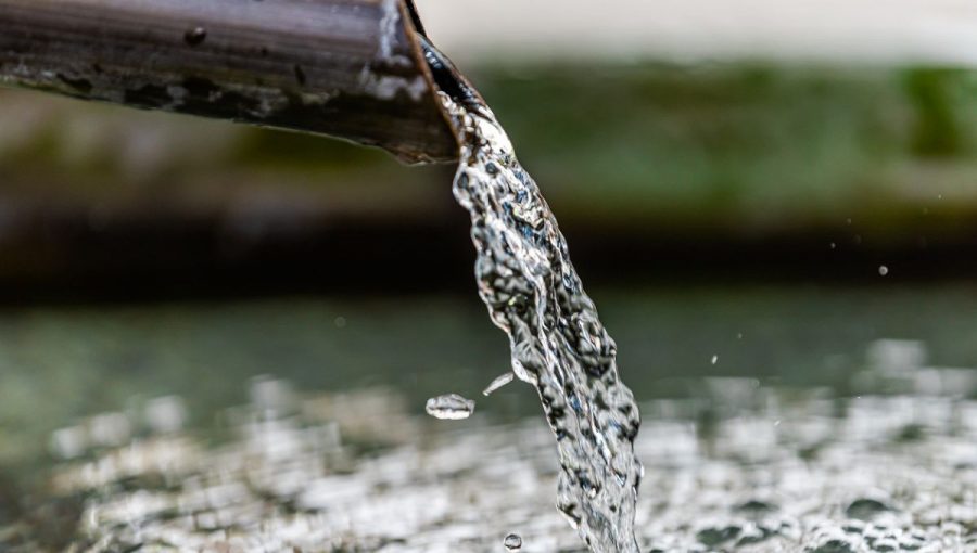 Najčastejšie prekračované chemické ukazovatele v pitnej vode sú dusičnany a dusitany. Zdroj: iStockphoto.com