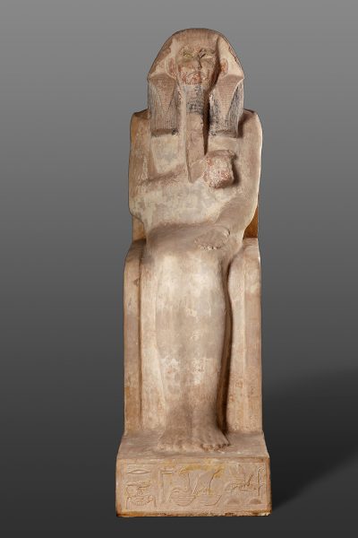 Socha faraóna Džosera je najstaršou známou egyptskou sochou v životnej veľkosti. Zdroj: Egyptian Museum Cairo