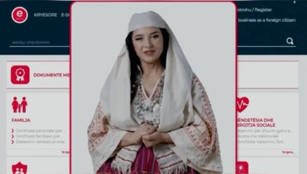 Nová albánska ministerka pre verejné obstarávania Diella. Zdroj: kryeministria.al