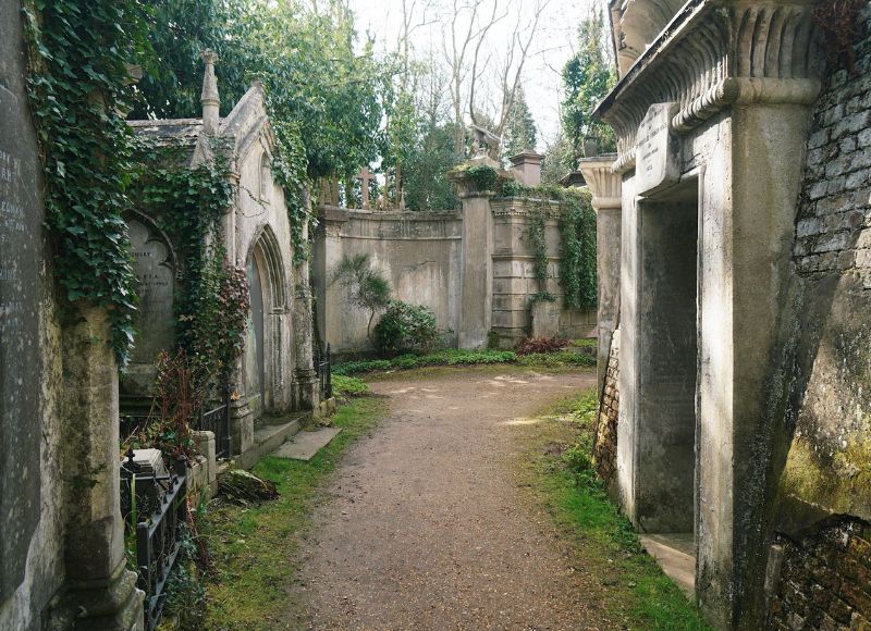 Cintorín Highgate dýcha atmosférou viktoriánskeho Londýna a gotických románov.