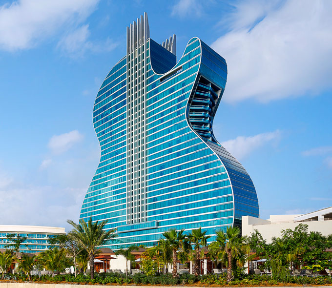 Budova v tvare gitary