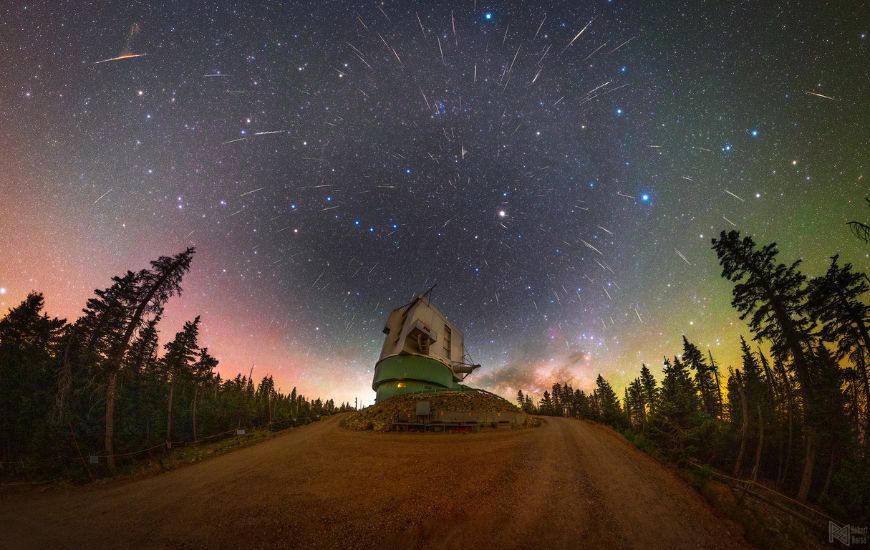 Meteorický roj Tau Herkulidy v roku 2022.