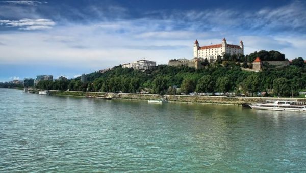 Aj rieka Dunaj je znečistená plastovým odpadom
