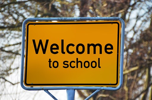Welcome to school (Vitajte v škole)