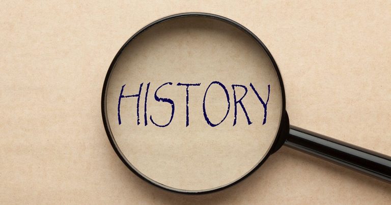 Ilustračný obrázok: história pod lupou, Zdroj: iSTOCK