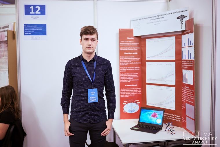Viliam Glézl patrí medzi víťazov Festivalu vedy a techniky, ktorý organizuje AMAVET – Asociácia pre mládež, vedu a techniku. Zdroj: FVAT – AMAVET