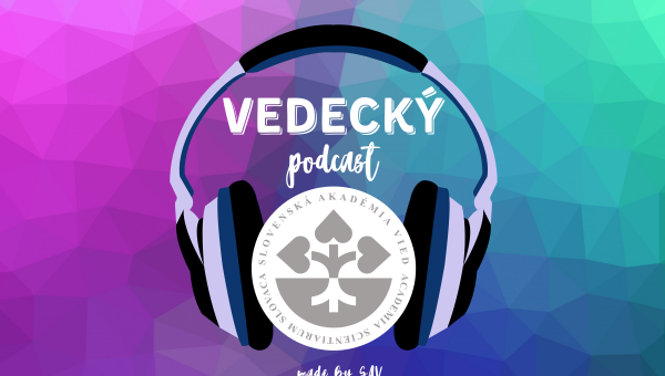 Vizuál podcastu: slúchadlá, logo SAV. Zdroj: Katarína Gáliková, Csaba Molnár