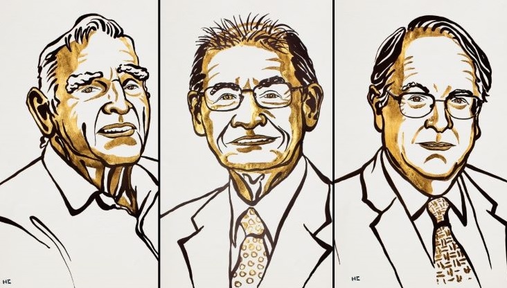 Zľava: John B. Goodenough, Akira Yoshino, M. Stanley Whittingham. Foto: Kva.se/Niklas Elmehed. © Nobel Media