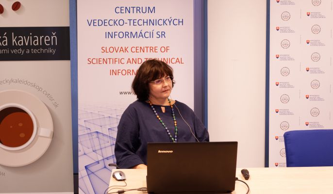 RNDr. Tatiana Betáková, DrSc., z Virologického ústavu Biomedicínskeho centra SAV v Bratislave