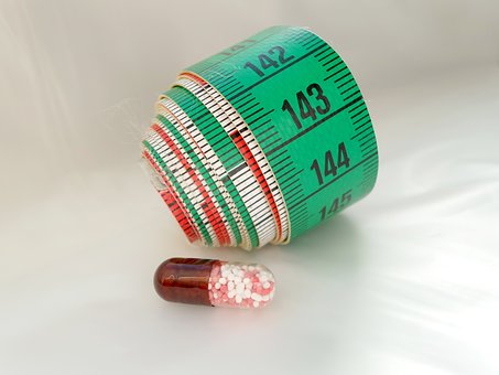 Infografika: Ilustračný obrázok metra a lieku