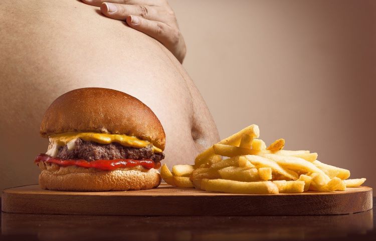 Pri príprave rýchleho občerstvenia sa väčšinou používajú nezdravé tuky. 