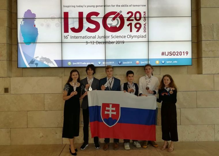 Súťažiaci zo Slovenska na IJSO 2019 v Katare