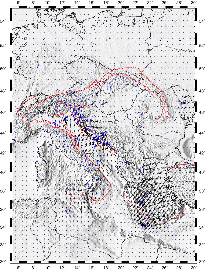 Obr. 2: Horizontálne rýchlostné pole po odstránení globálneho pohybu Euroázijskej tektonickej platne získané analýzou meraní projektu CERGOP, CERGOP2/ENVIRONMENT a pokračujúcich aktivít konzorcia CEGRN. Zdroj: (Caporali a kol., 2009)