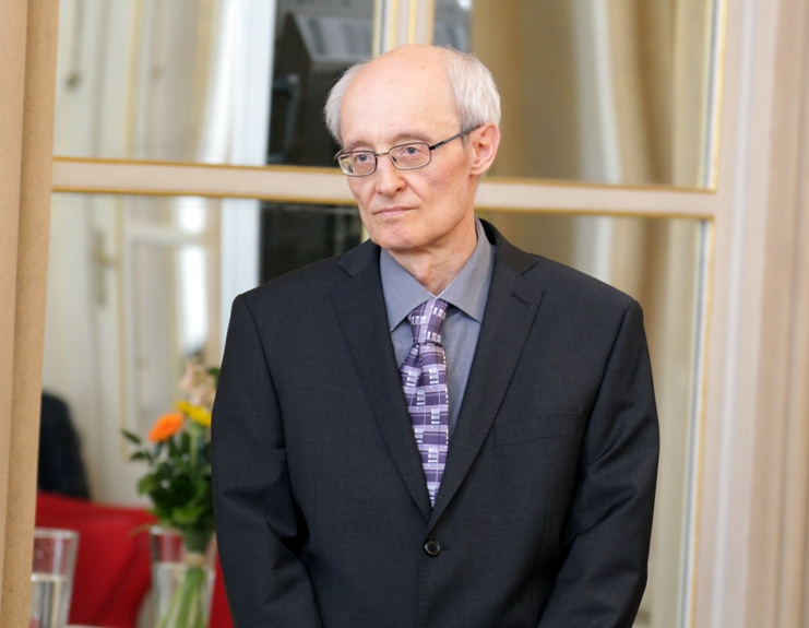 prof. Michal Fečkan počas preberania ocenenia Vedec roka 2017
