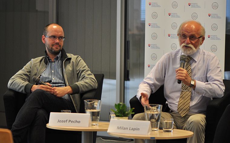Prof. RNDr. Milan Lapin, CSc. a Mgr. Jozef Pecho debatovali o zmene klímy na Festivale vedeckých filmov 2019 v Bratislave