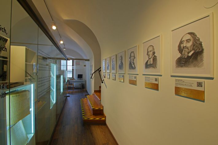 Prechodová časť historickej špeciálno-pedagogickej knižnice so študovňou v MŠŠ v Levoči 