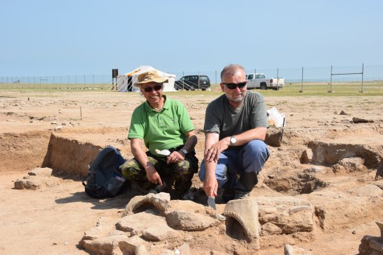 Archeologický výskum v Kuvajte – Matej Ruttkay (vpravo) a Karol Pieta