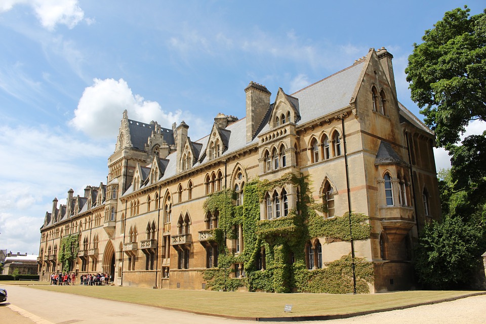 Oxford, univerzita